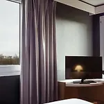 Ibis Hotel 3*
