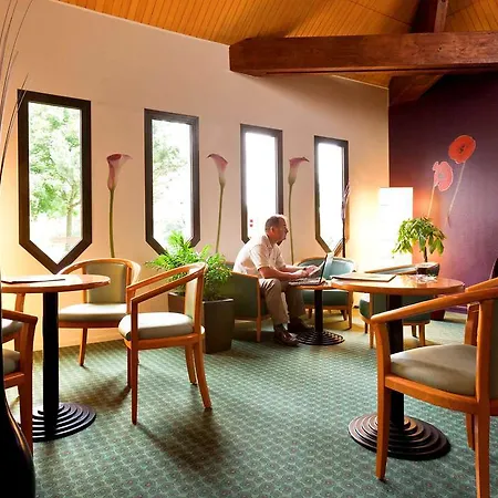 Otel Ibis Provins