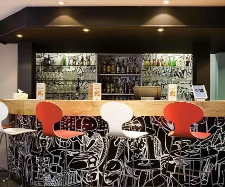 酒店 Ibis 3*
