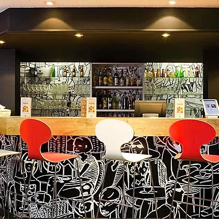 Ibis 3*