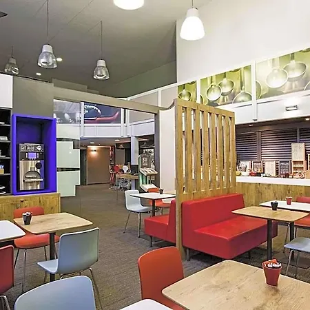 Ibis 3* Provins