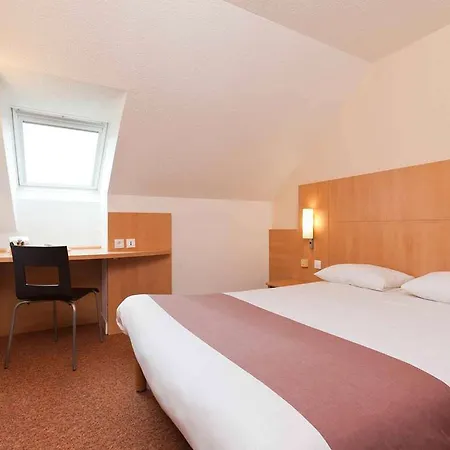 Otel Ibis Provins