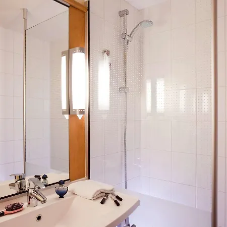 Ibis 3* Provins