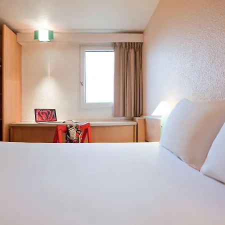 Ibis Provins