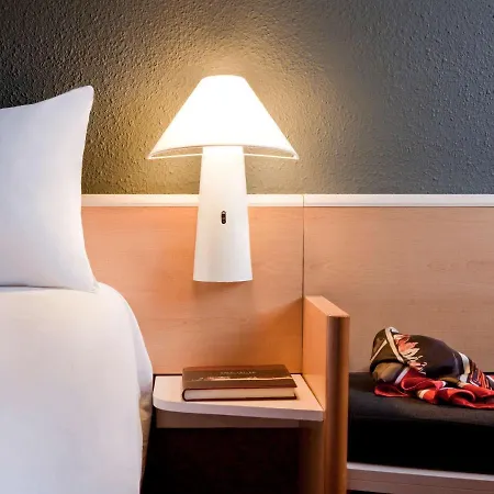 Ibis Hotel 3*